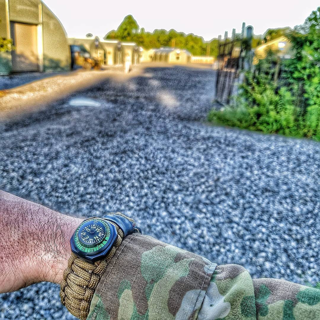 The Escape Evade Pathfinder: Military & Tactical Strap w/ SERE kit, Compass, Kevlar Saw, Cuff Key.