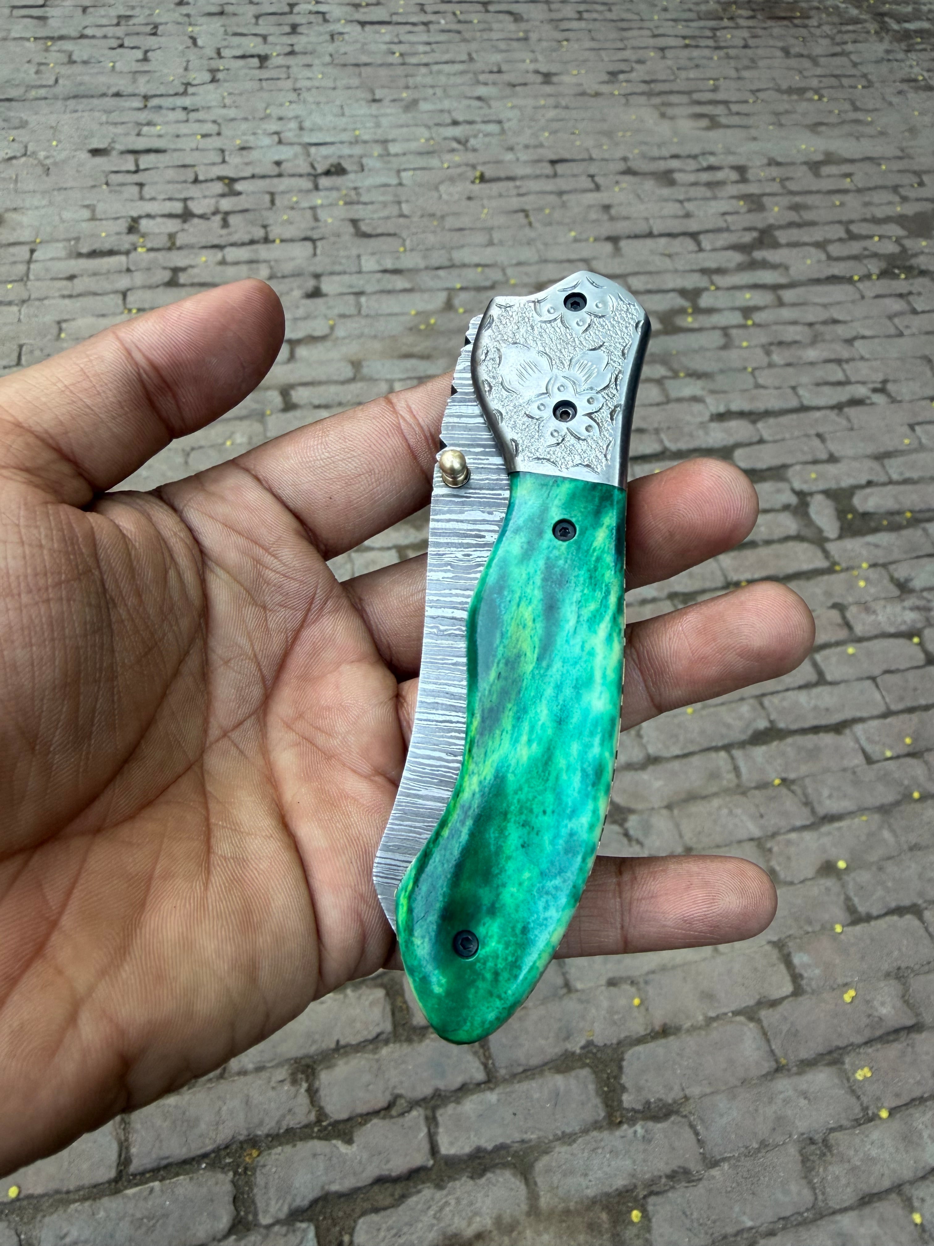 Jadeline Damascus Folder 7" Handmade Turquoise-Green Resin Handle