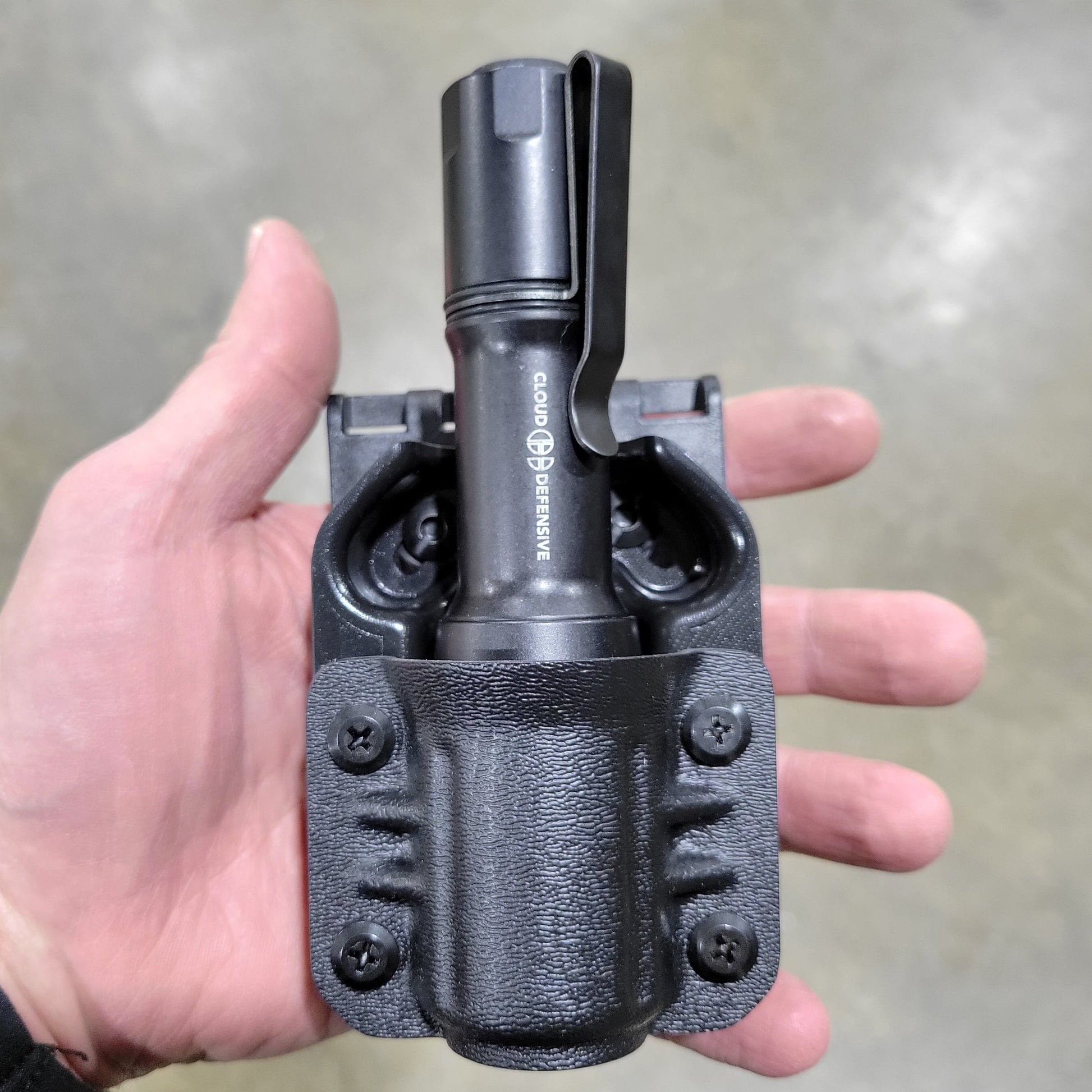 Cloud Defensive MCH Duty Flashlight Carrier