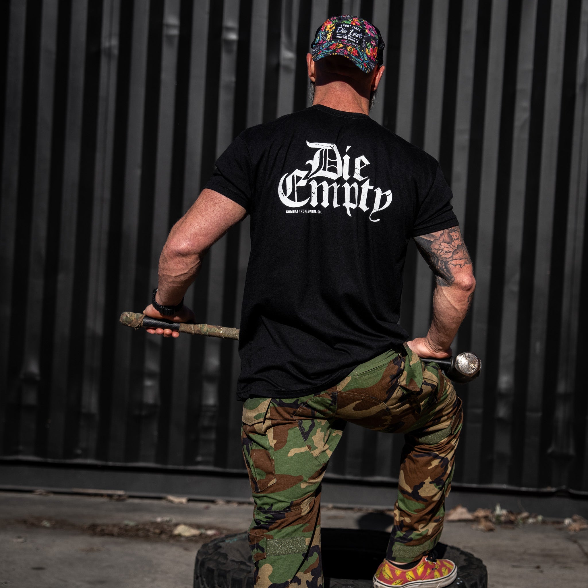 Die Empty Men's T-Shirt