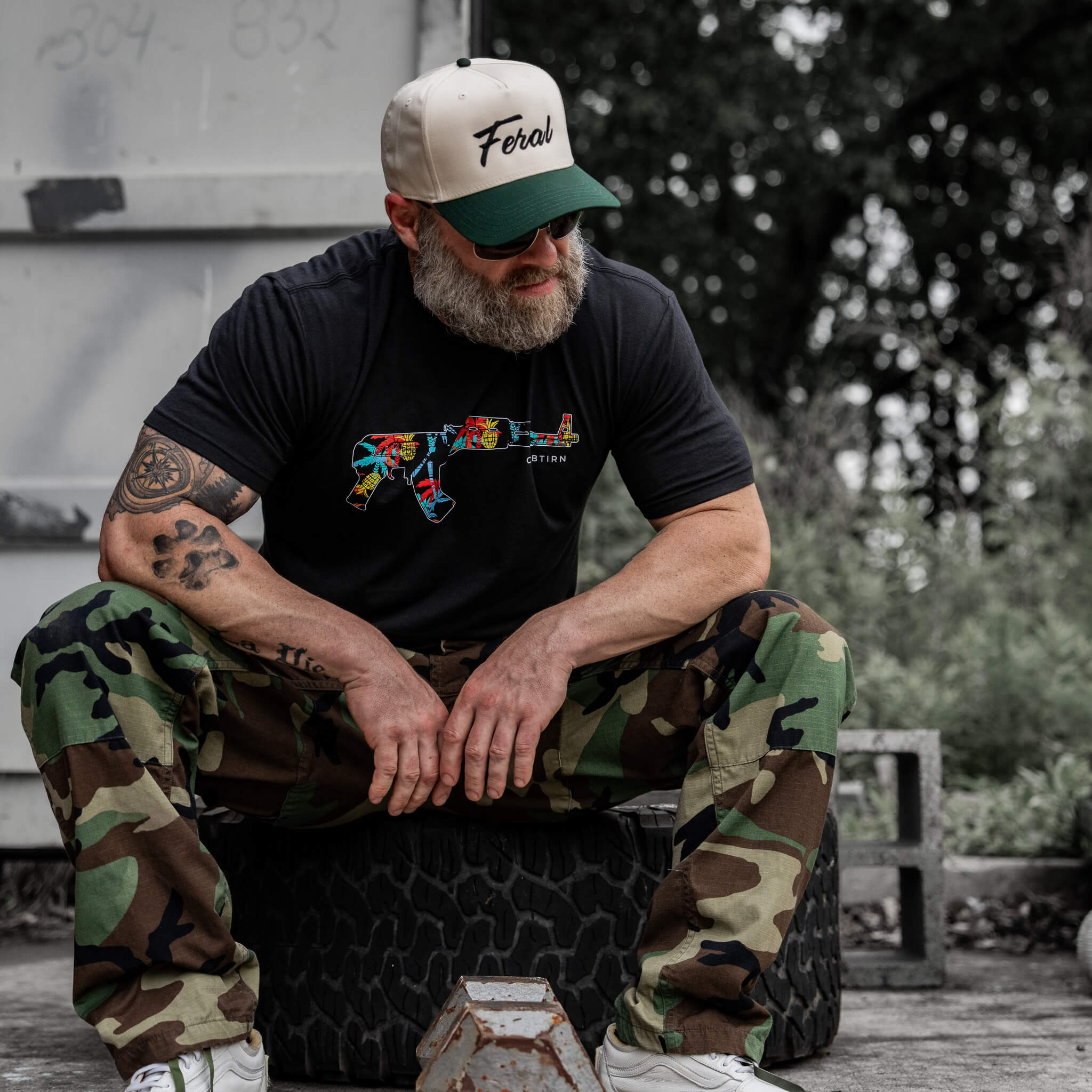 Tropical AK Men's T-Shirt