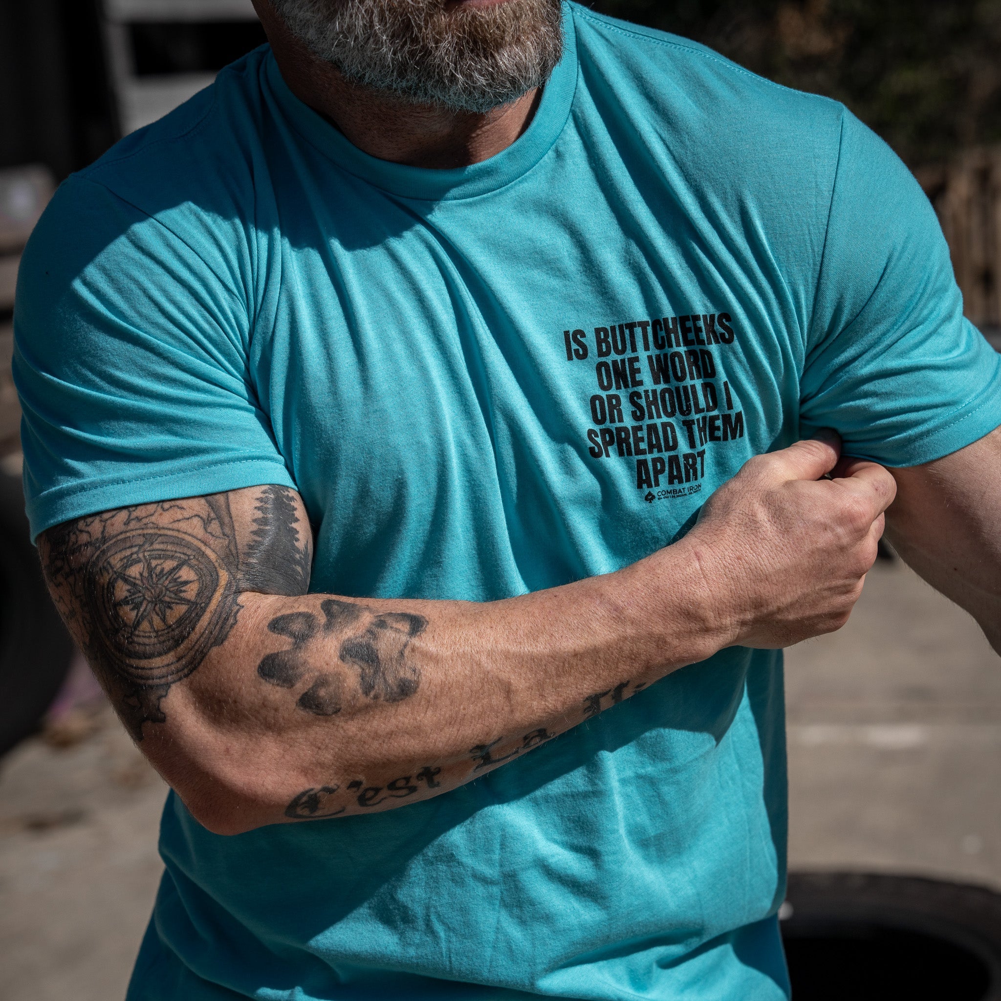 Is Buttcheeks One Word Or Should I Spread Them Apart Men's T-Shirt
