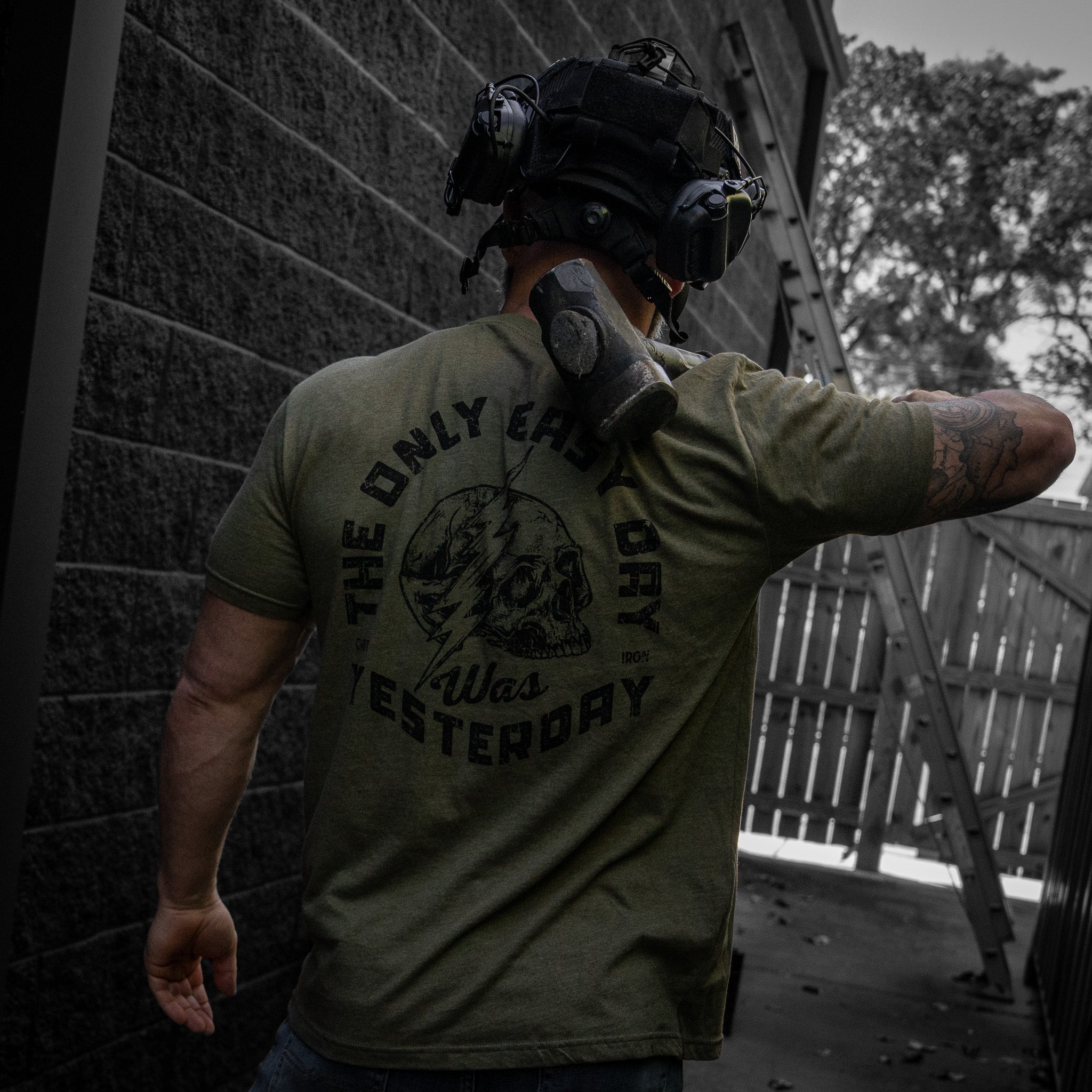 Only Easy Day Was Yesterday Skull Men's T-Shirt
