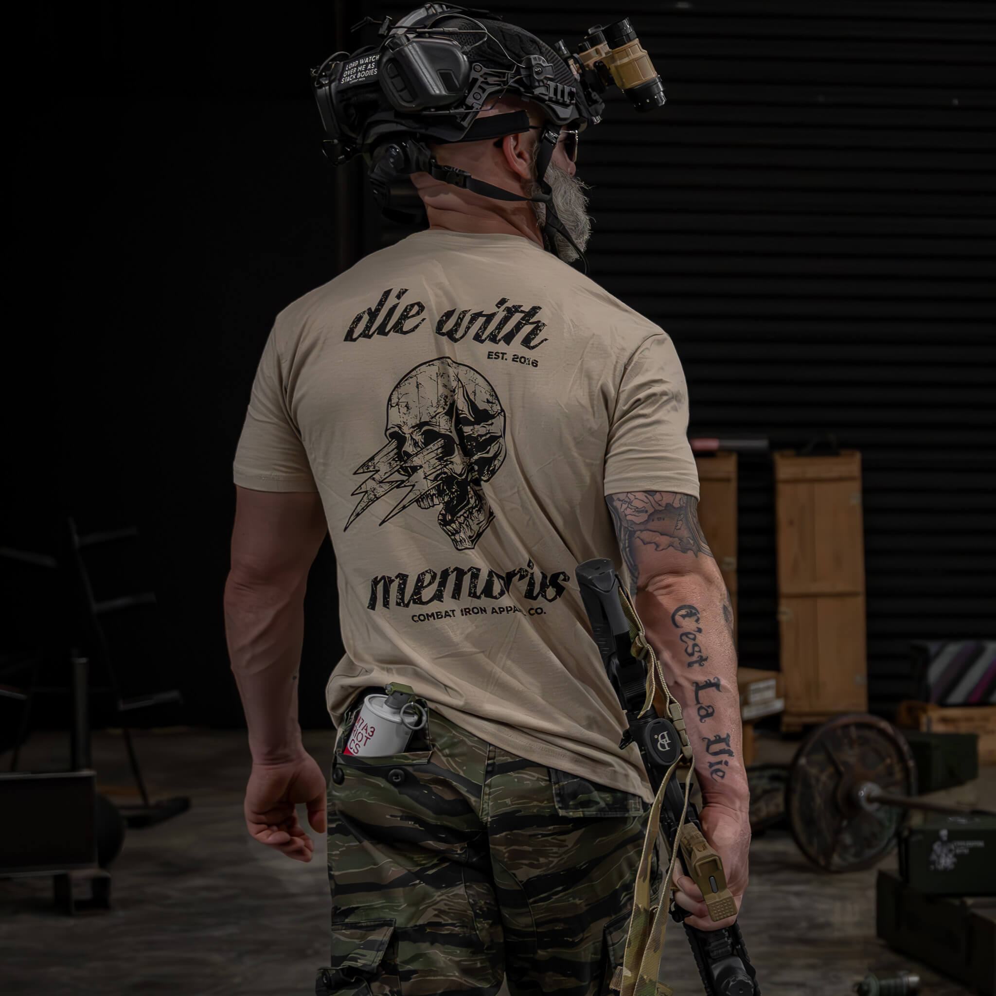 Die With Memories Men's T-Shirt