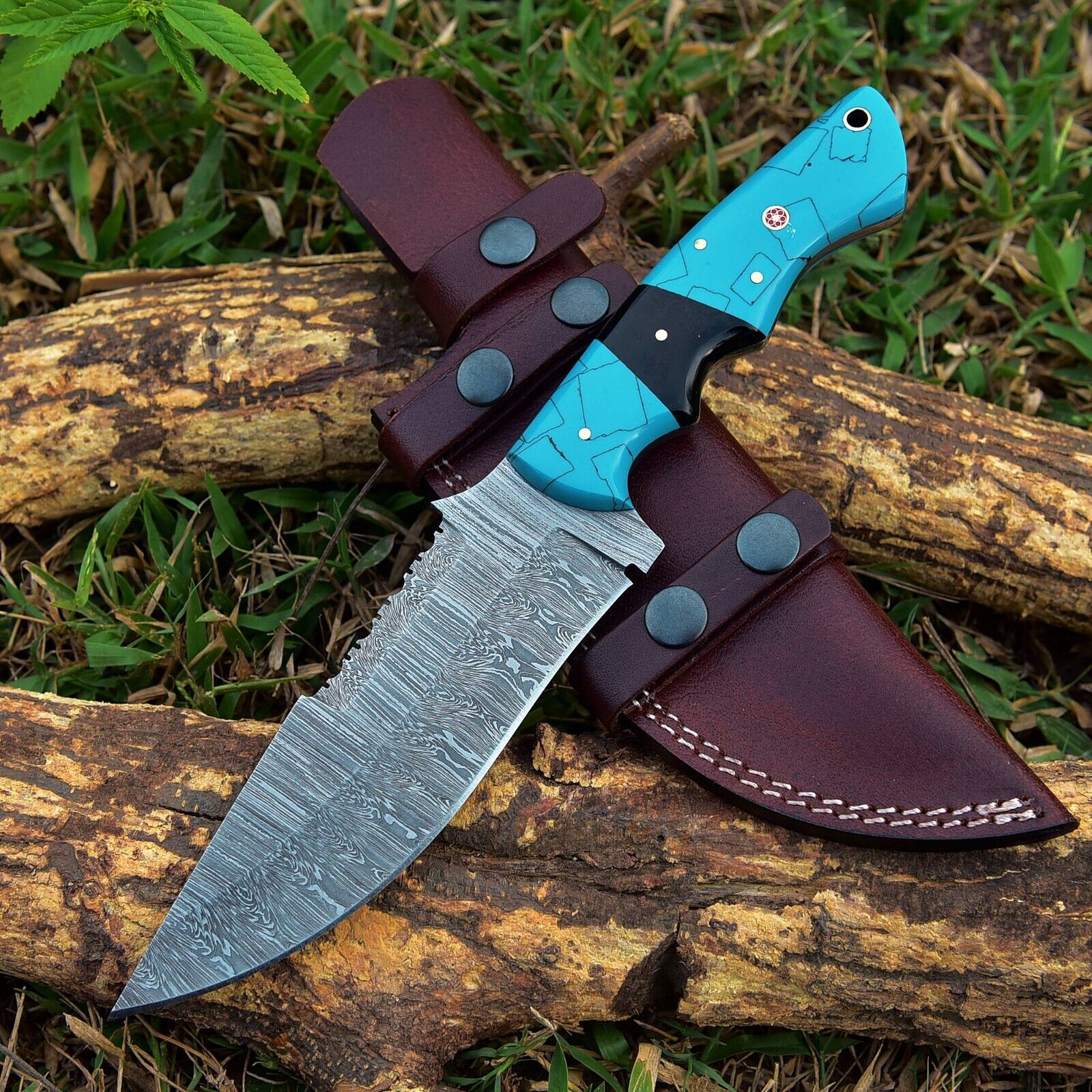 Custom Handmade Damascus Steel Hunting Knife – 10-Inch Blade with Resin Handle, Includes Leather Sheath