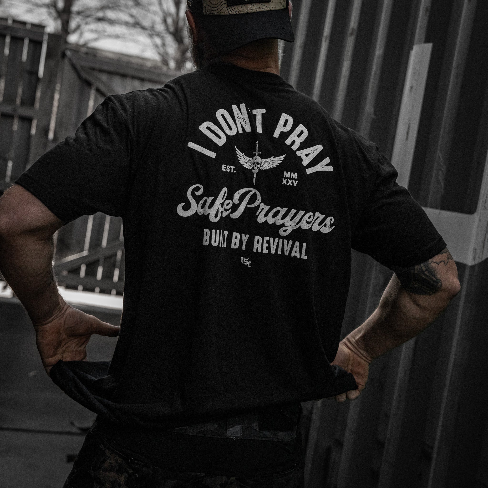 I Don't Pray Men's T-Shirt