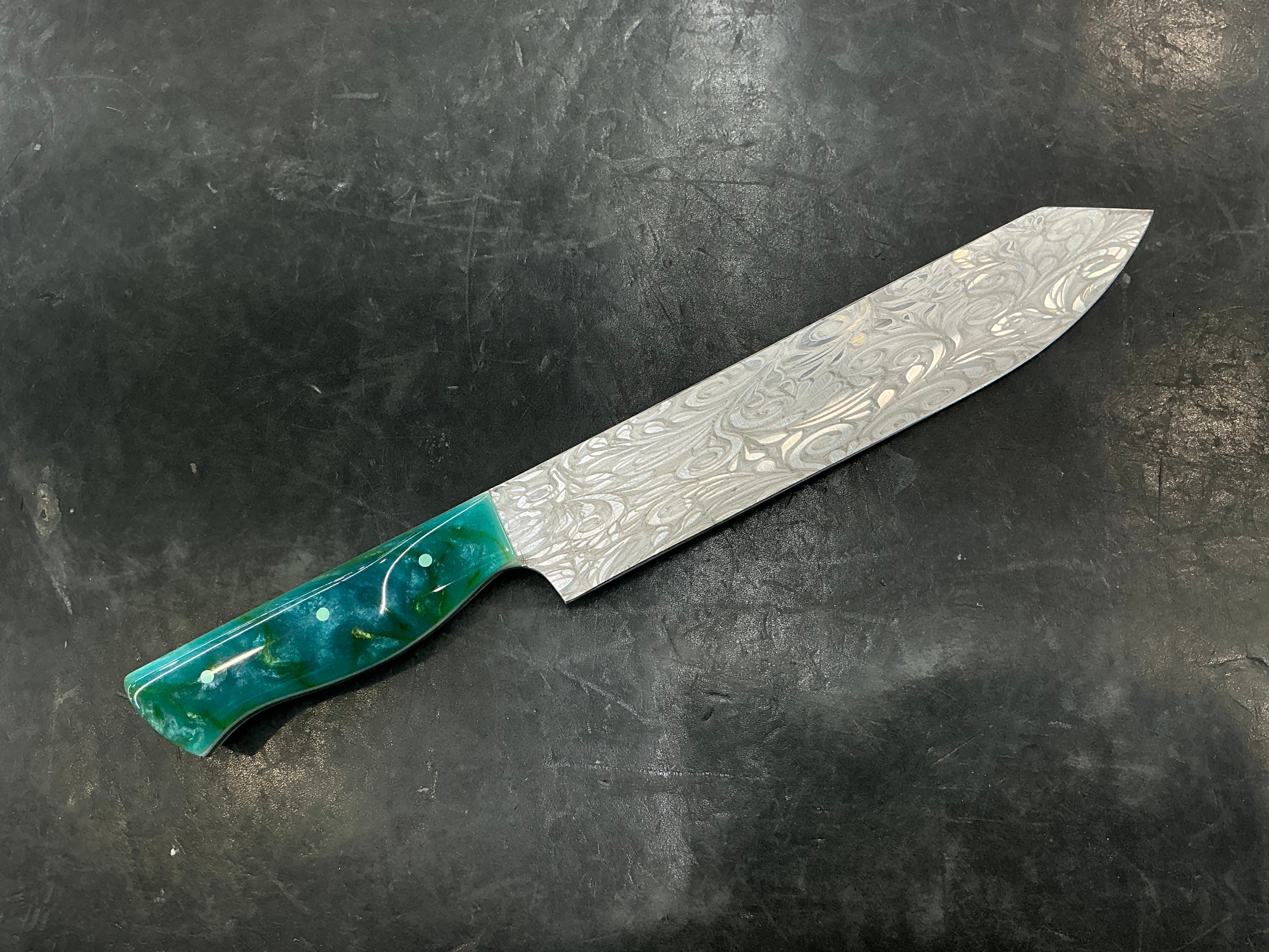 K-Tip Slicer in CPM MagnaCut - Fantasy Resin Handle 7 3/4”” (197mm)