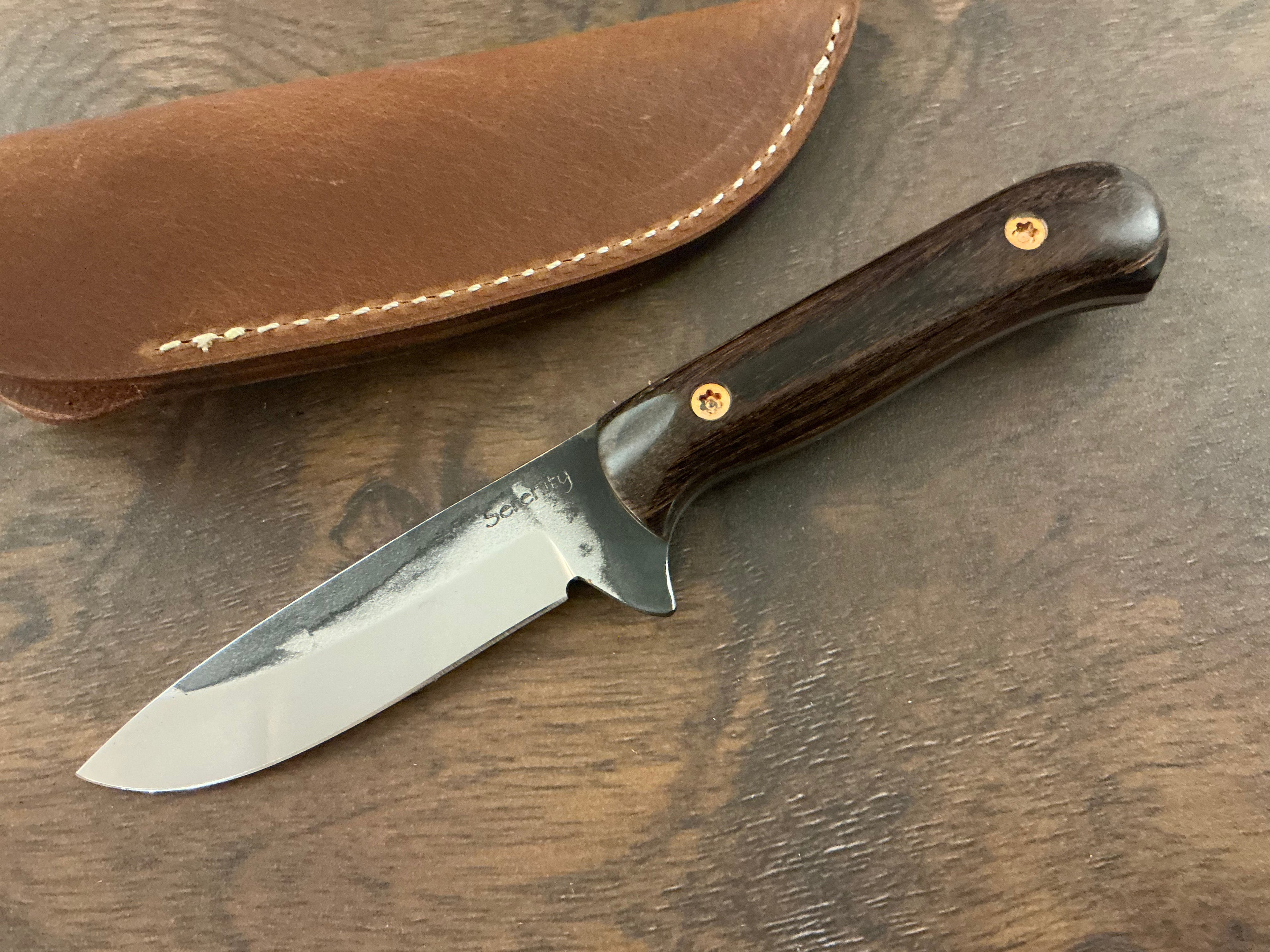 American Heritage Utility Knife - CPM154 with Walnut Laminate Wood Handle