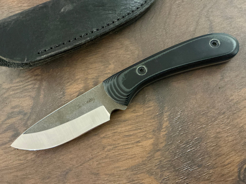 713 Utility Knife in CPM MagnaCut with Black/Grey G-10 Handle