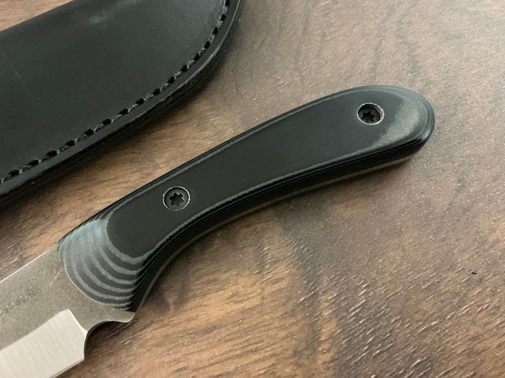 713 Utility Knife in CPM MagnaCut with Black/Grey G-10 Handle