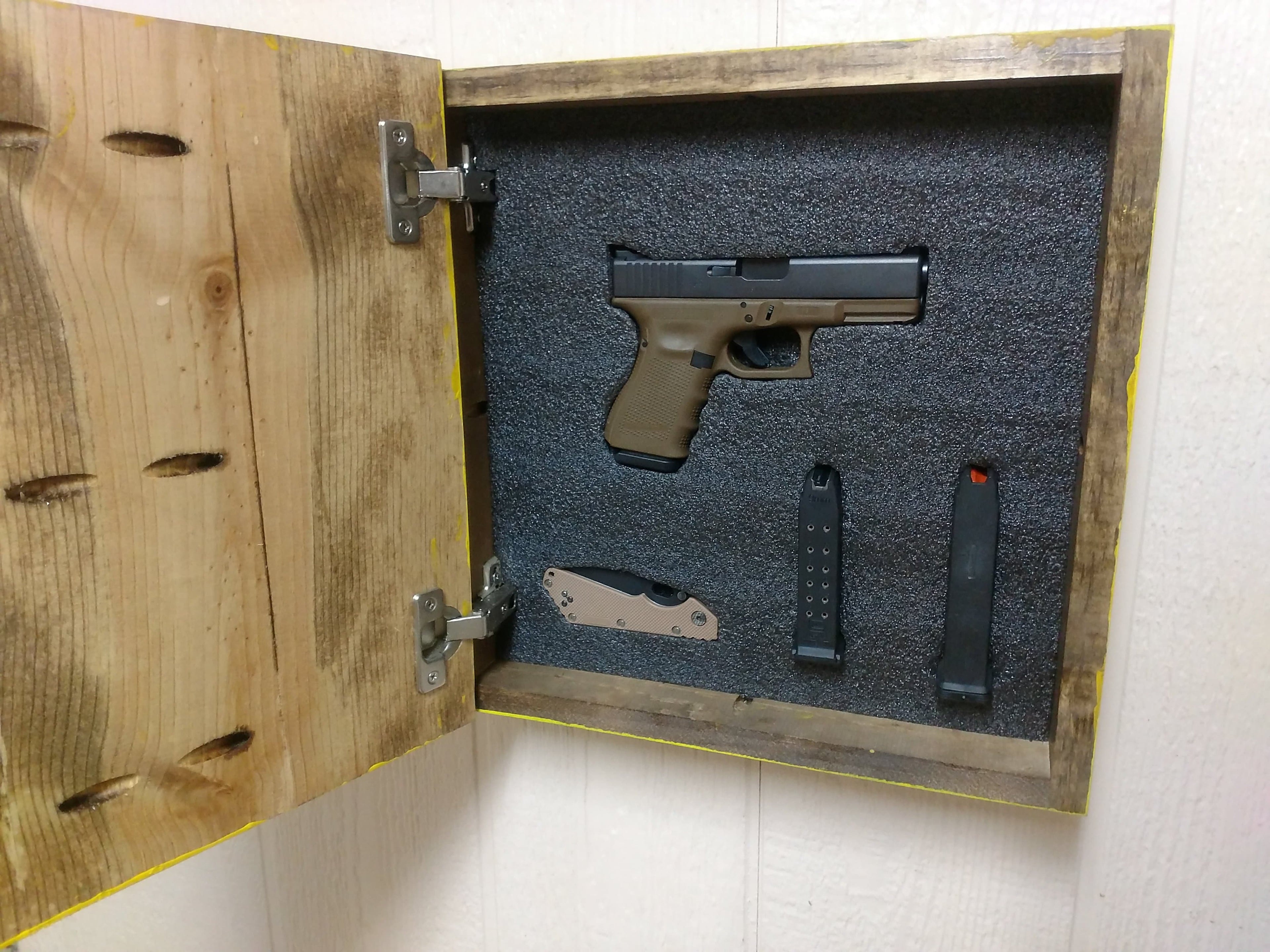 Gadsden wall art box.