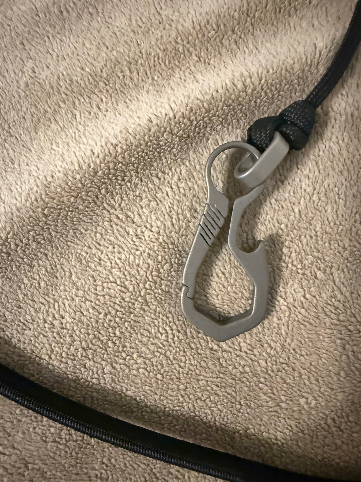 Single point sling with Clip