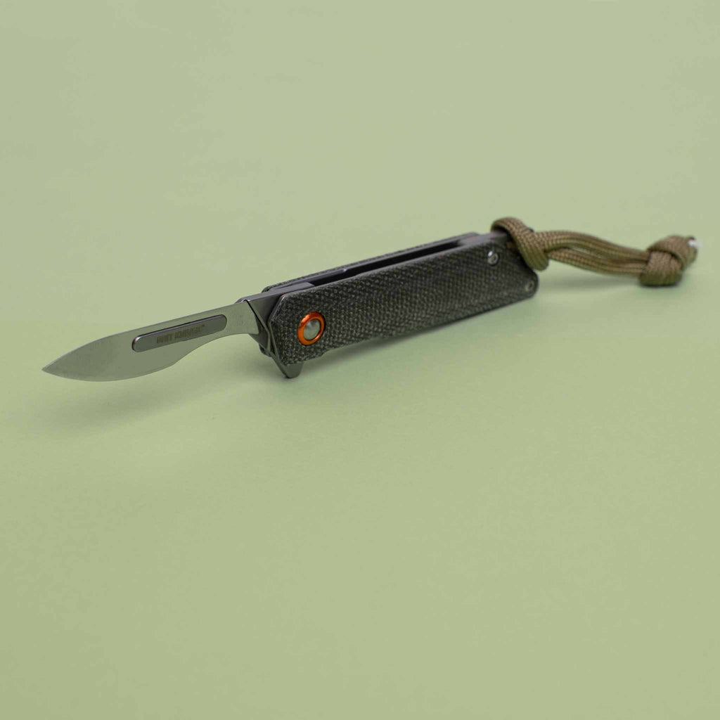 The_Hunter's Scalpel