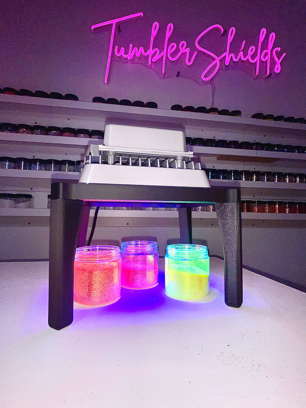 UV Mini Stand