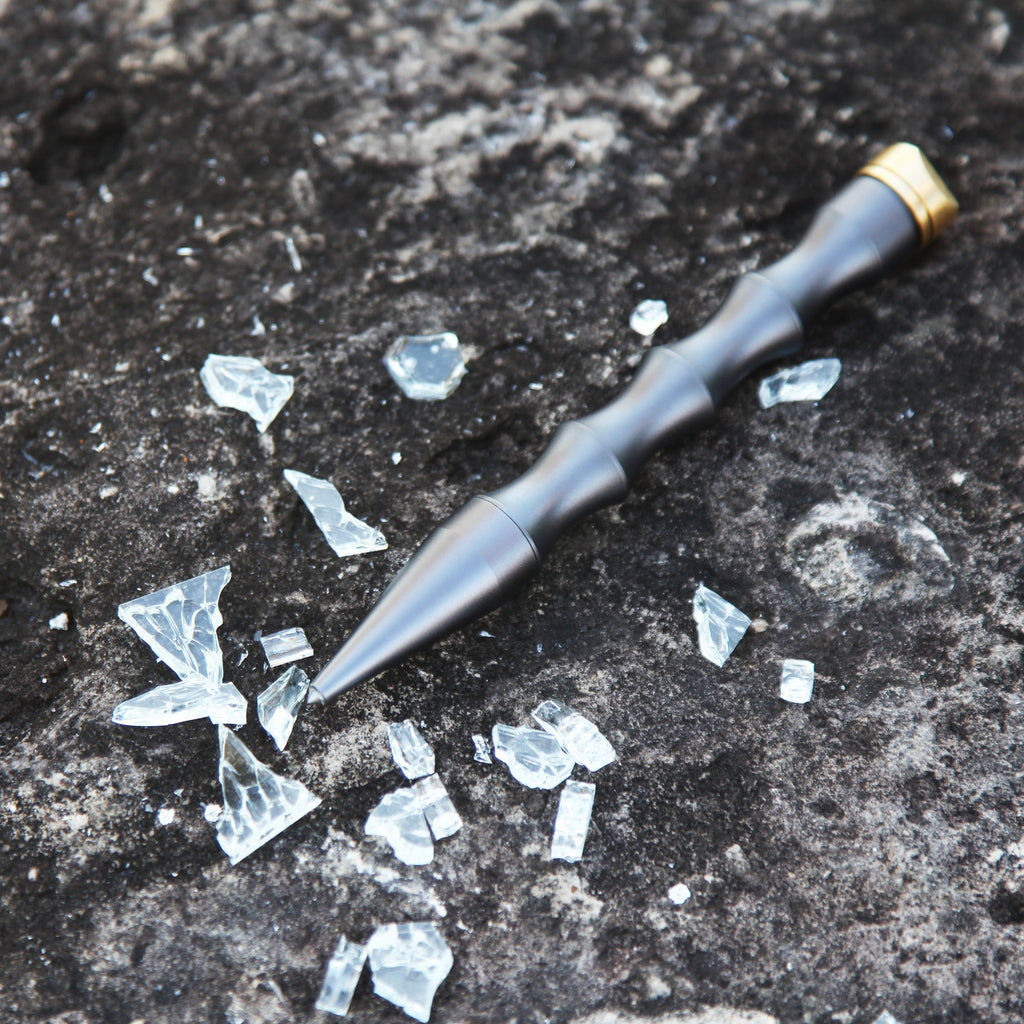 3 in 1 Rattle Pen with Steel Head Glass Breaker