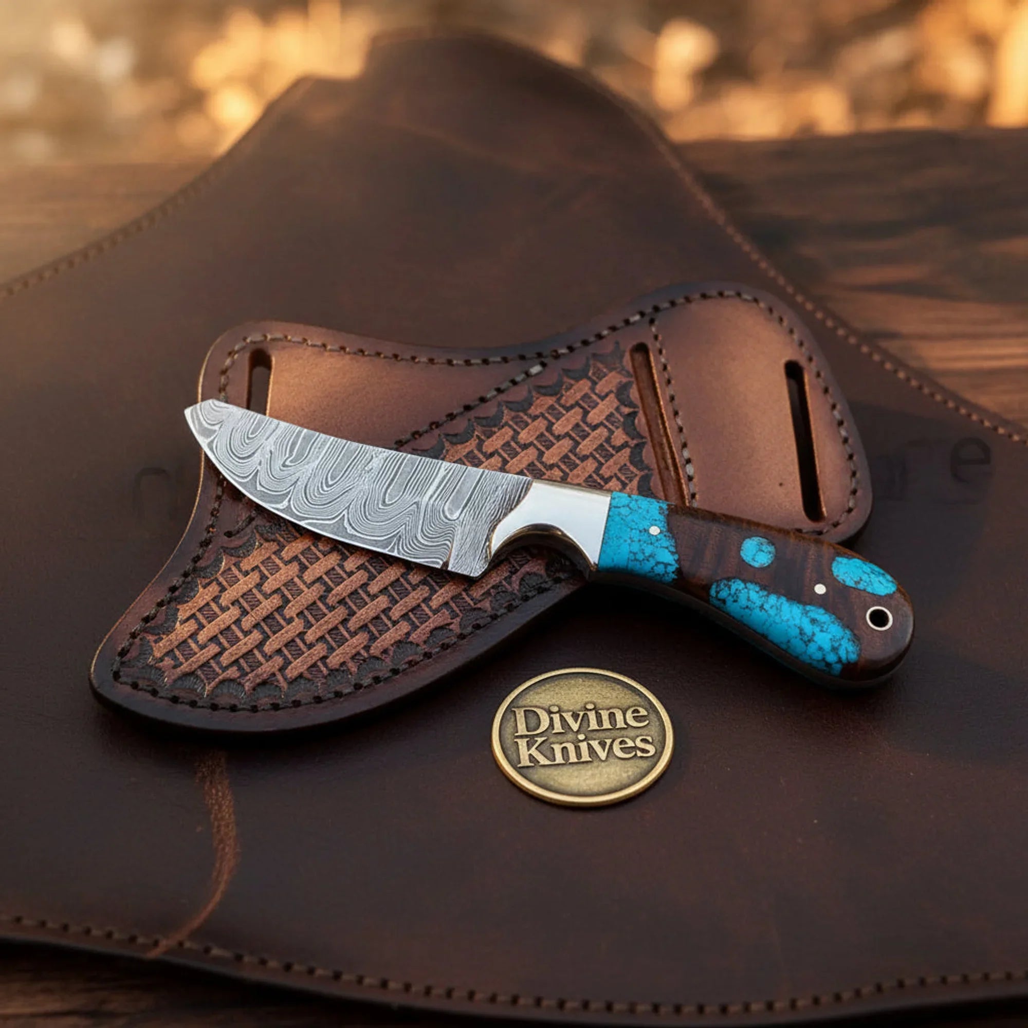 Turquoise Cowboy Knife with Damascus Blade &amp; Wood- Resin Handle