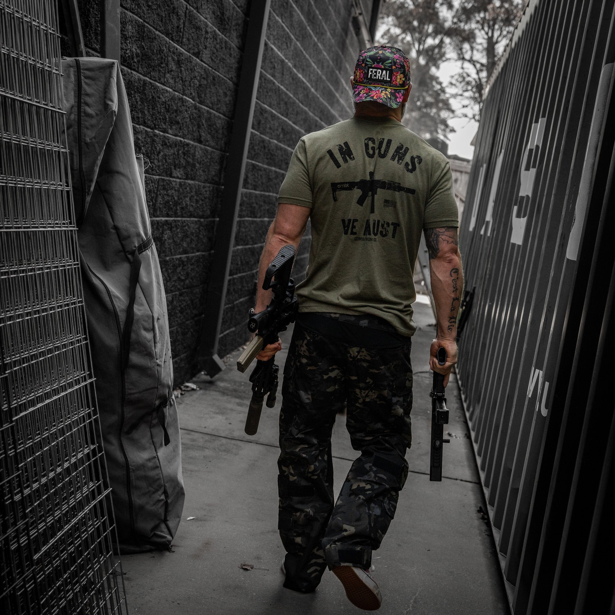 In Guns We Must Men's T-Shirt