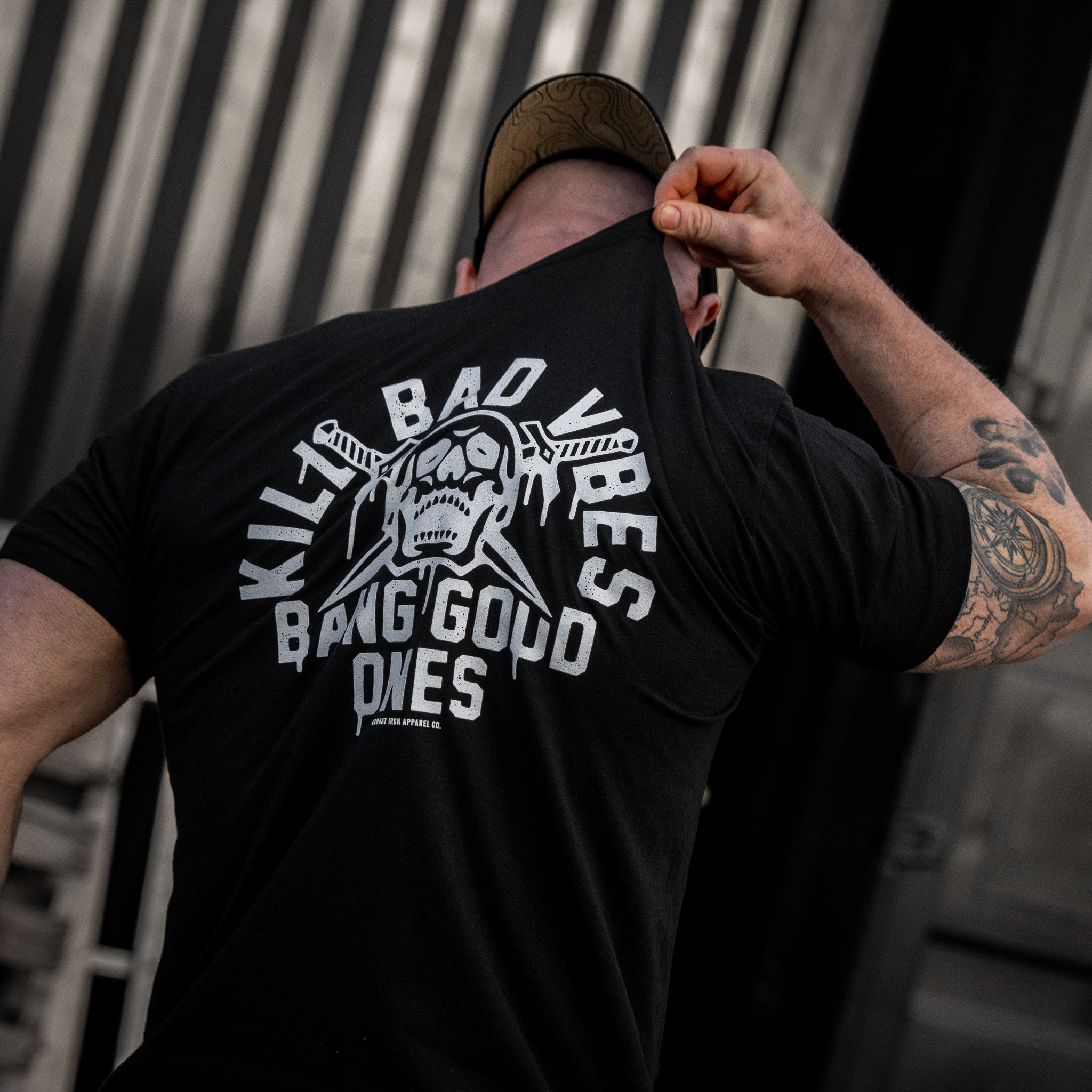 Kill Bad Vibes. Bang Good Ones Skull Men's T-Shirt