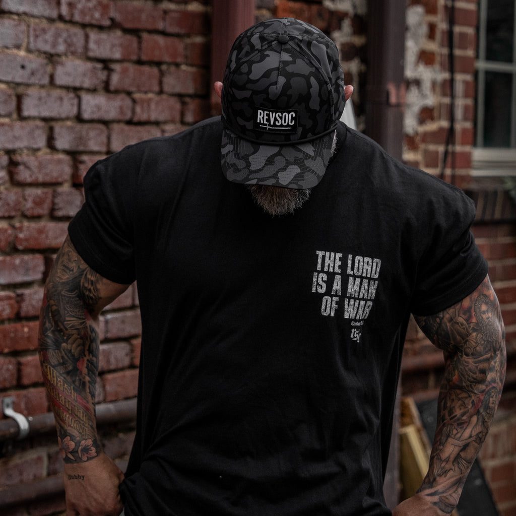 The Lord Is A Man Of War Heavyweight Men's T-Shirt