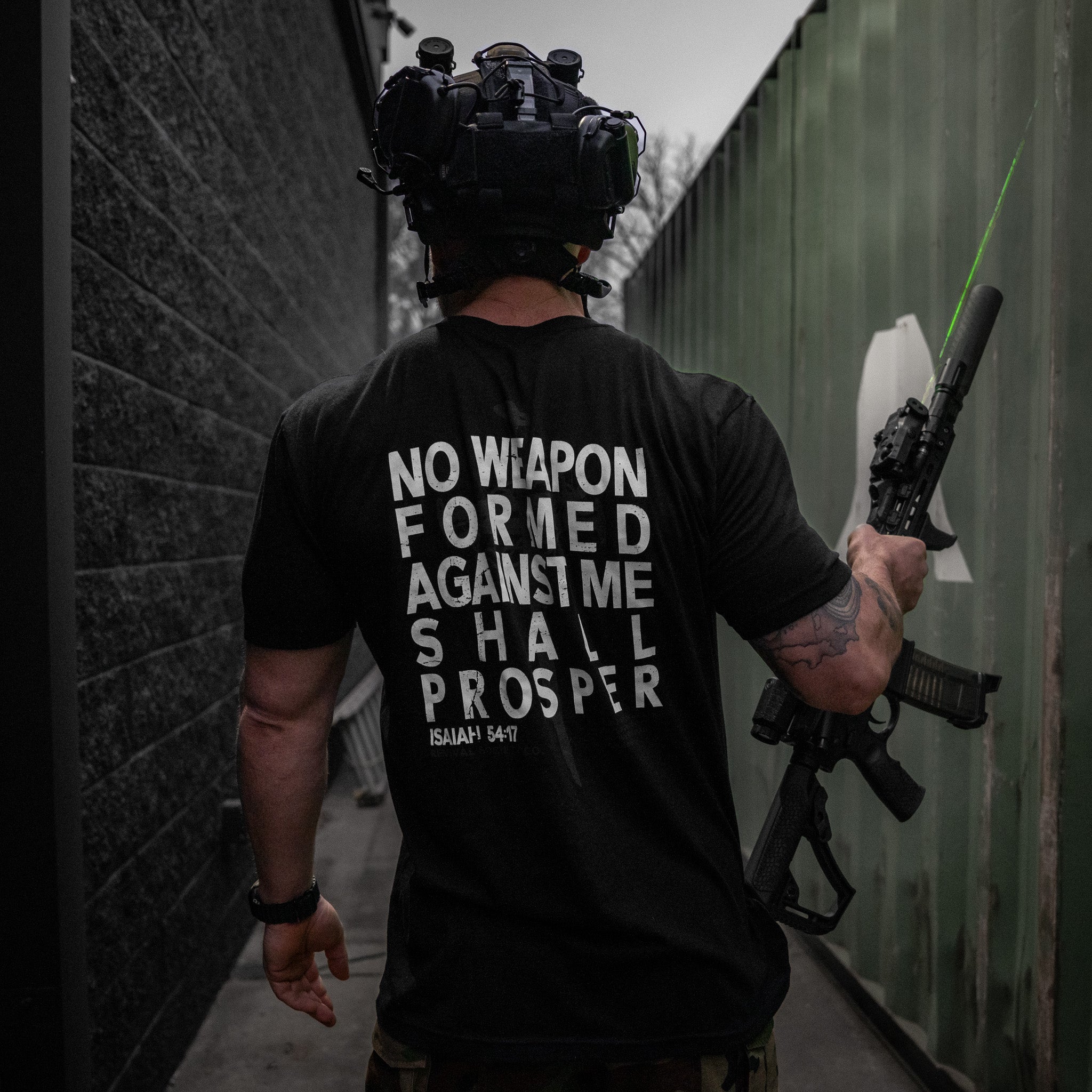 Isiah 54:17 Men's T-Shirt