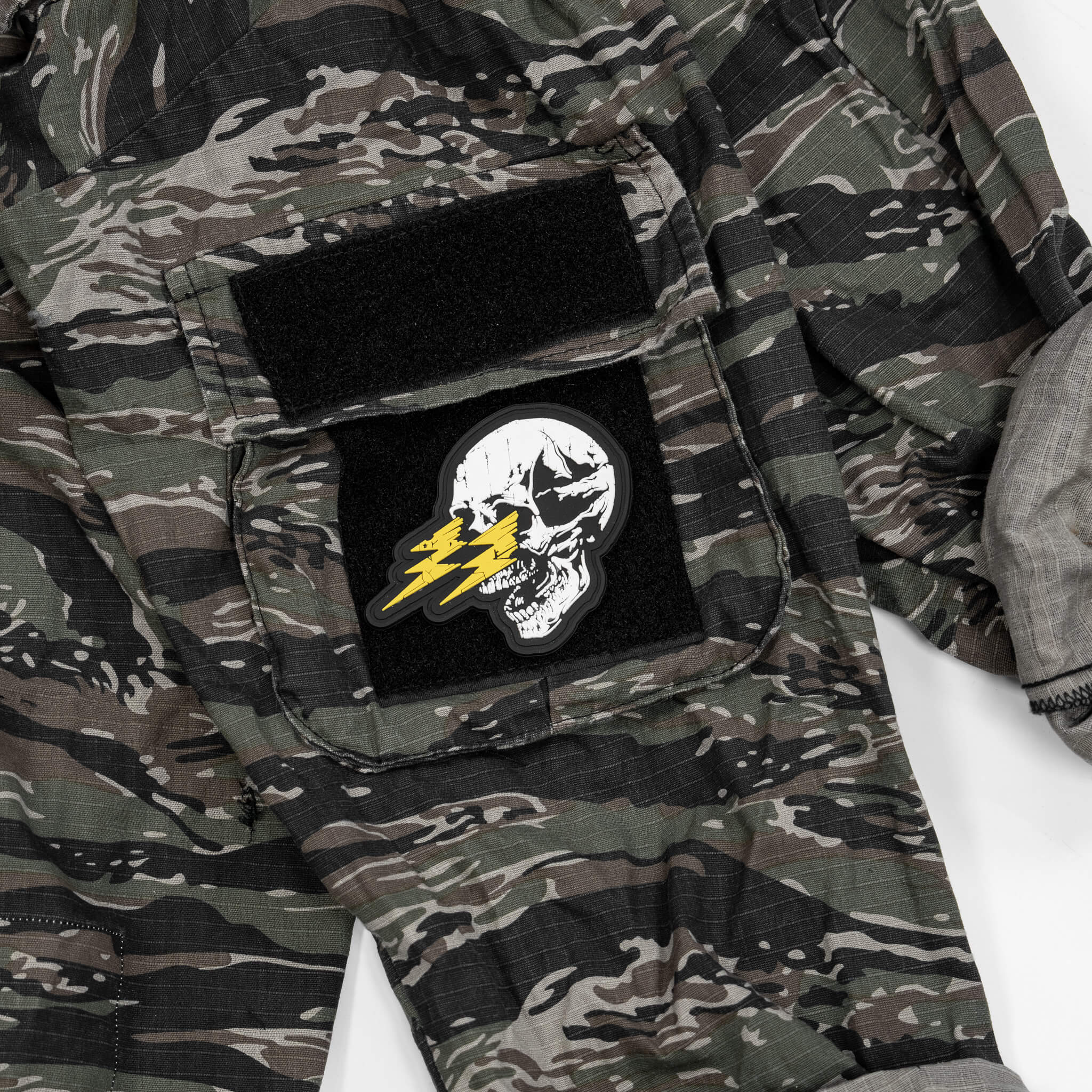 Die with Memories Bolt Skull PVC Patch