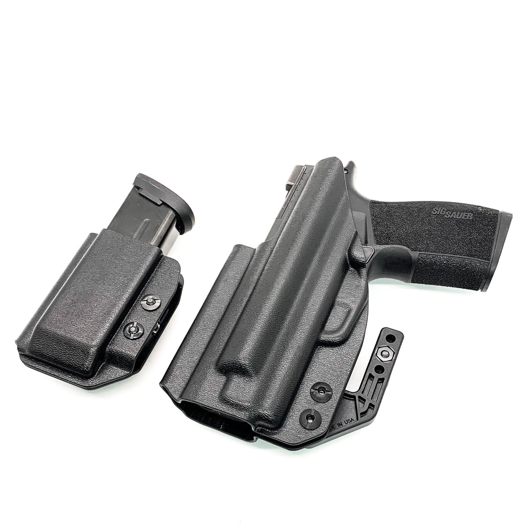 Sig P365-XMACRO Gas Pedal IWB RH Holster with Magazine Carrier Combo