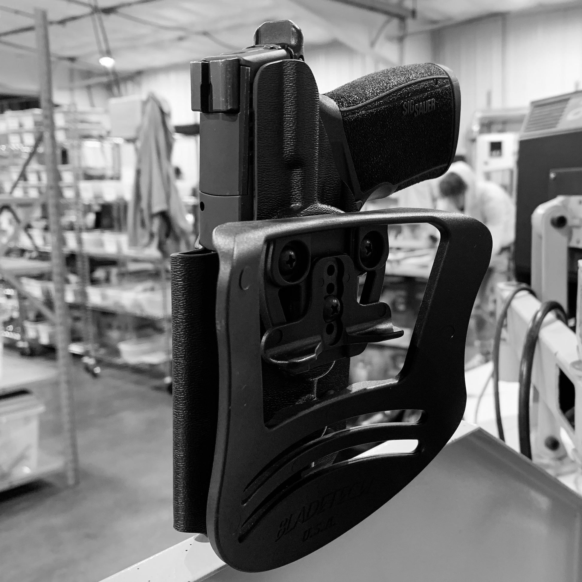 Sig Sauer P365-XMACRO OWB Holster (MACRO)