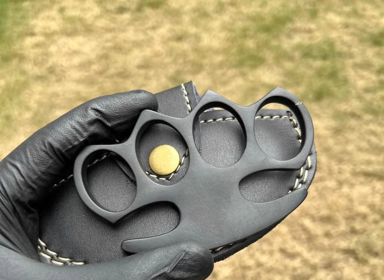 Black Steel Knuckle Duster – Matte Finish with Belt Loop Leather Case