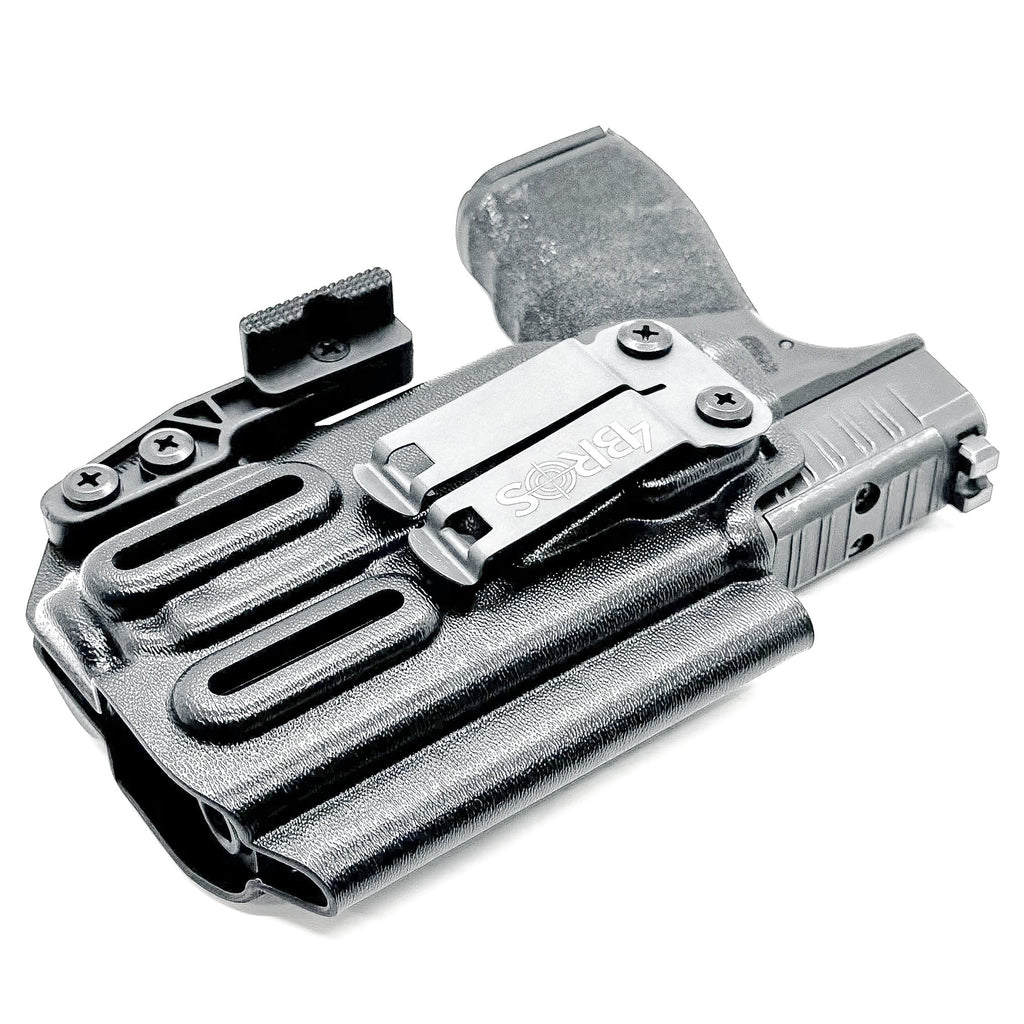 Springfield Hellcat Pro with TLR-7 X & A IWB Holster