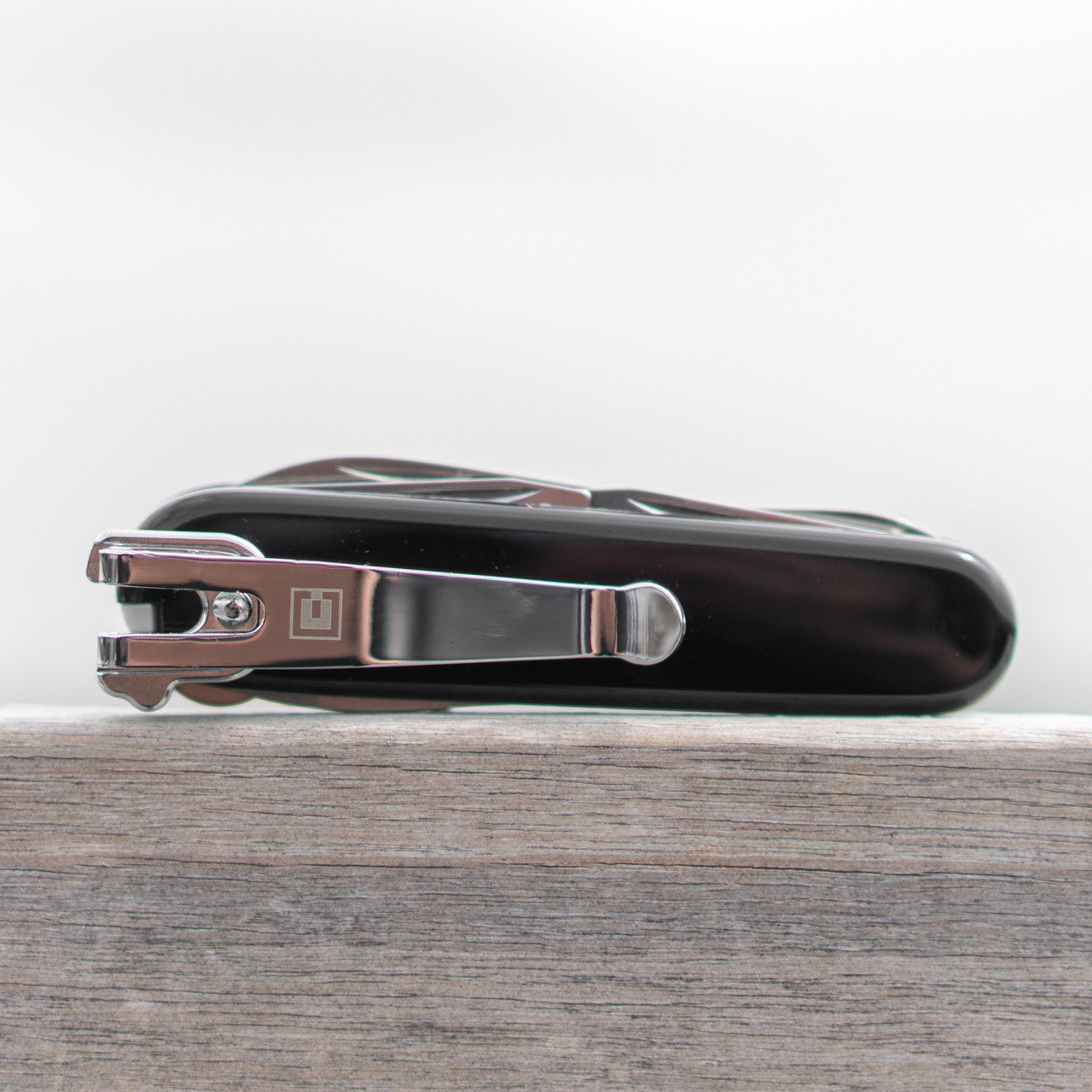 SwissQlip - Swiss Army Knife Pocket Clip