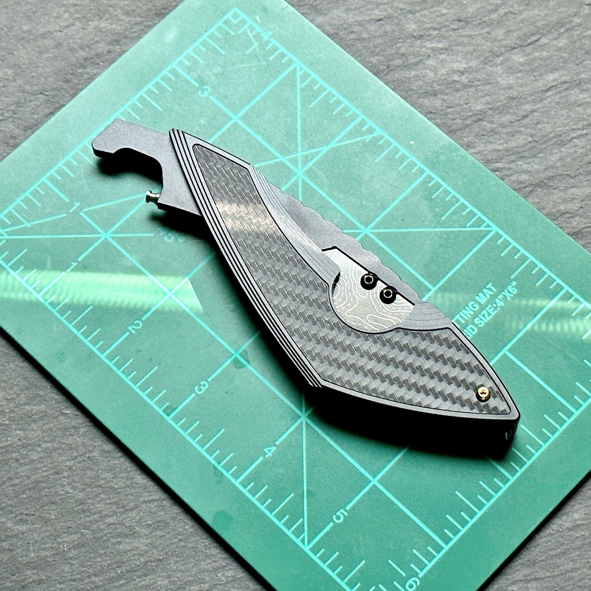 Comb: Stinger Topographic Comb, Hair Comb, Beard Comb, Grooming Comb, EDC