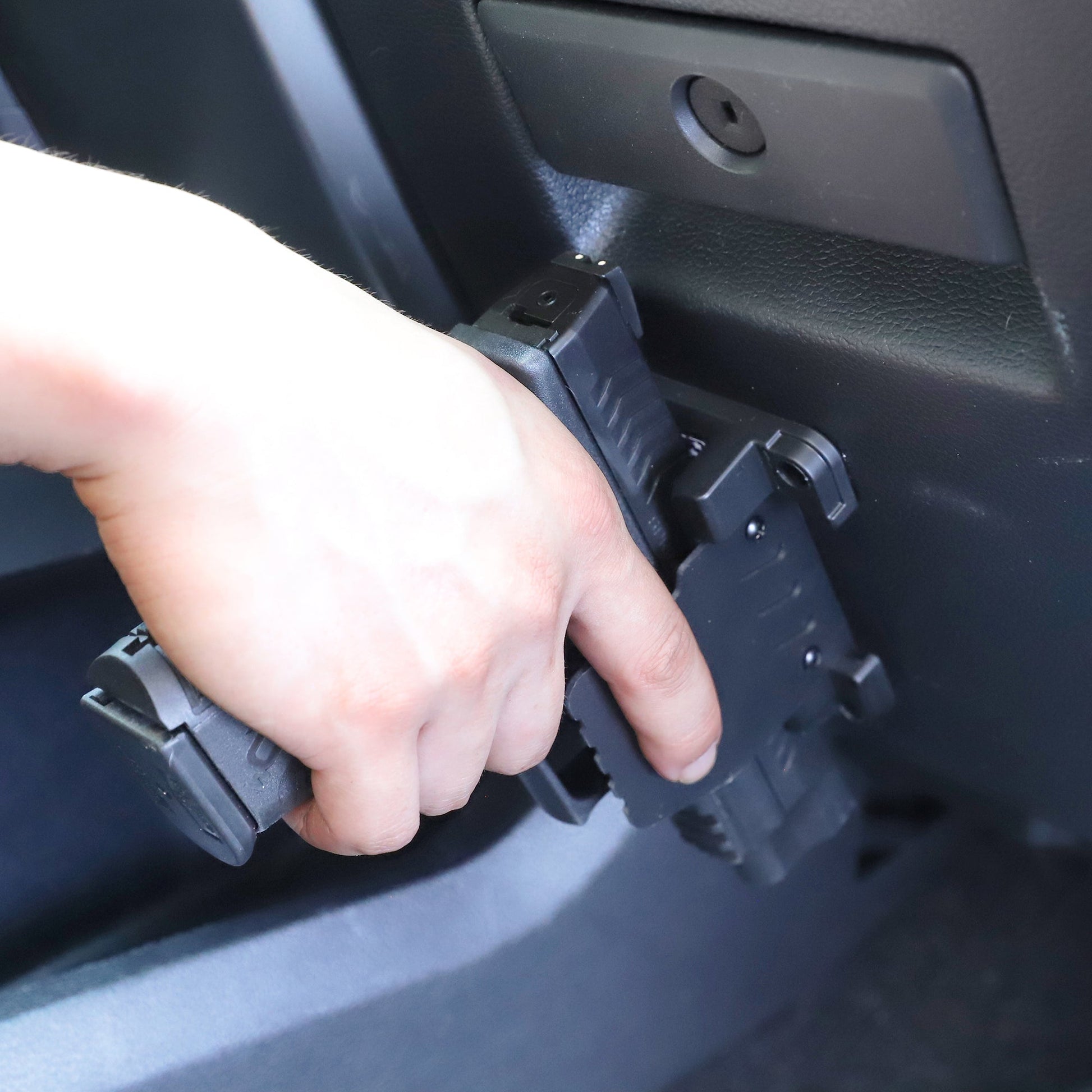 Stinger TRIGGER SAFE Magnet Gun Mount (T1) w/ Safety Trigger Guard Protection (Copy)