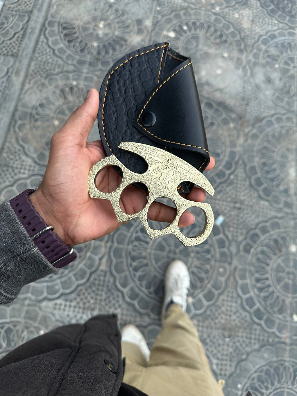 Handmade Brass Knuckle – Hand-Engraved with Premium Leather Carry Case