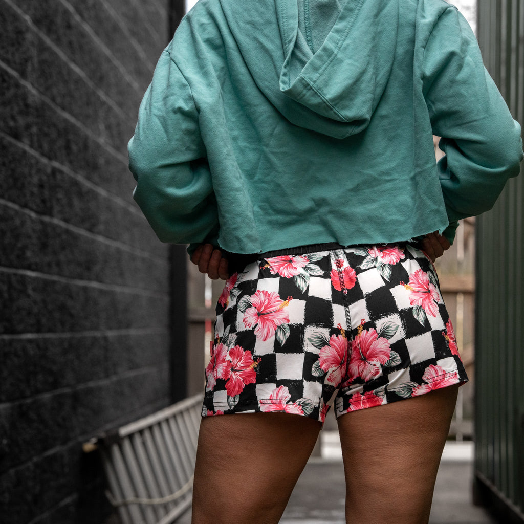 Women’s Studio Flex Training & Recovery Shorts | 4"