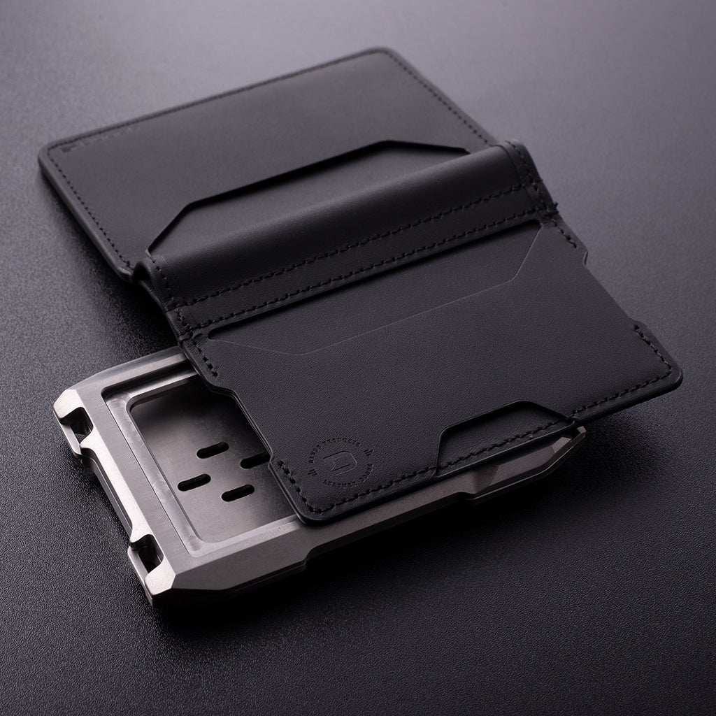 A10 ADAPT™ TITANIUM BIFOLD WALLET