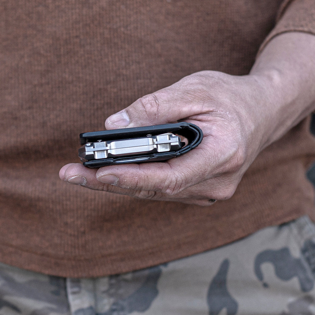 A10 ADAPT™ TITANIUM BIFOLD WALLET