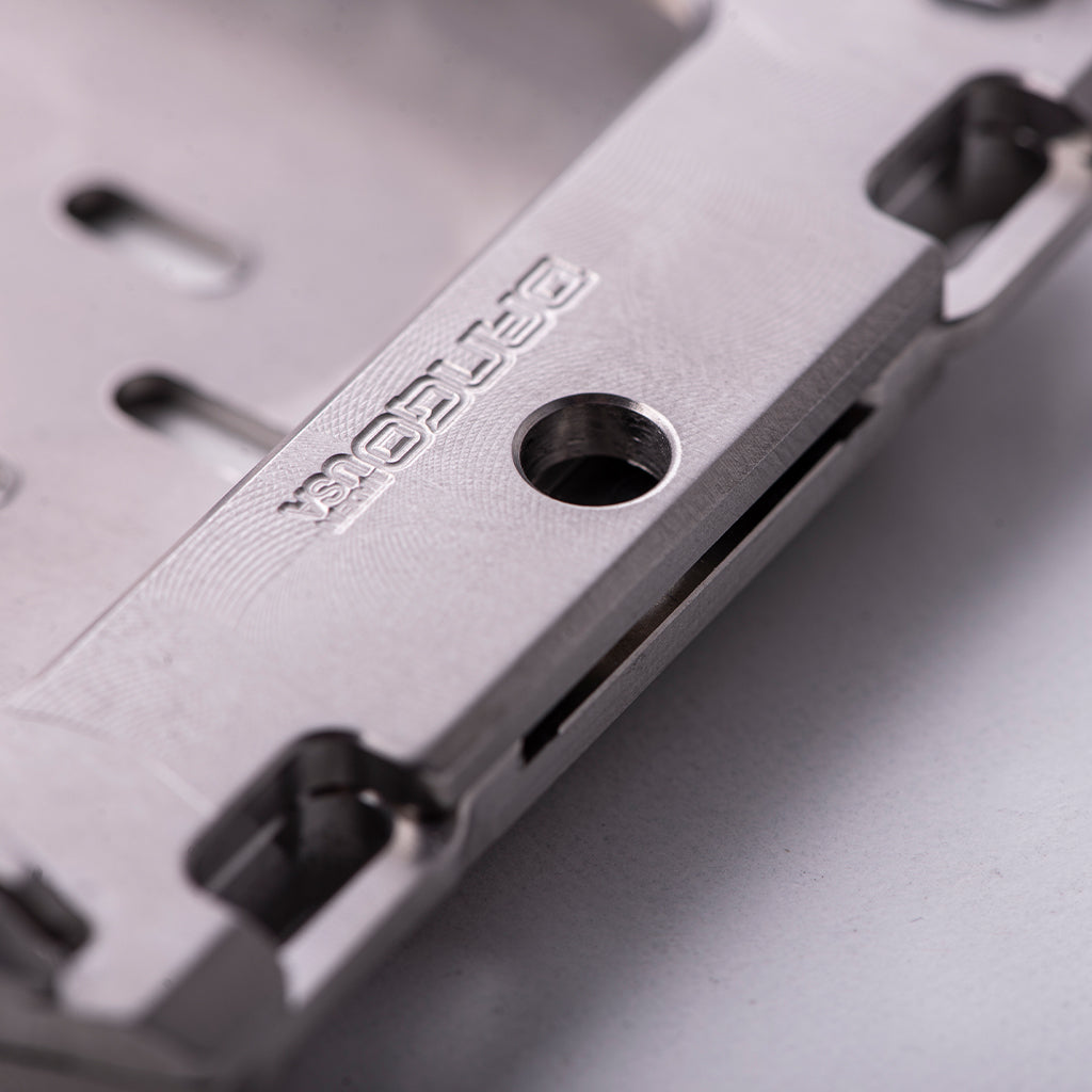 A10 ADAPT™ TITANIUM BIFOLD WALLET