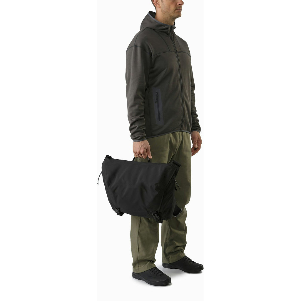 Arc'teryx LEAF Courier 15 Bag