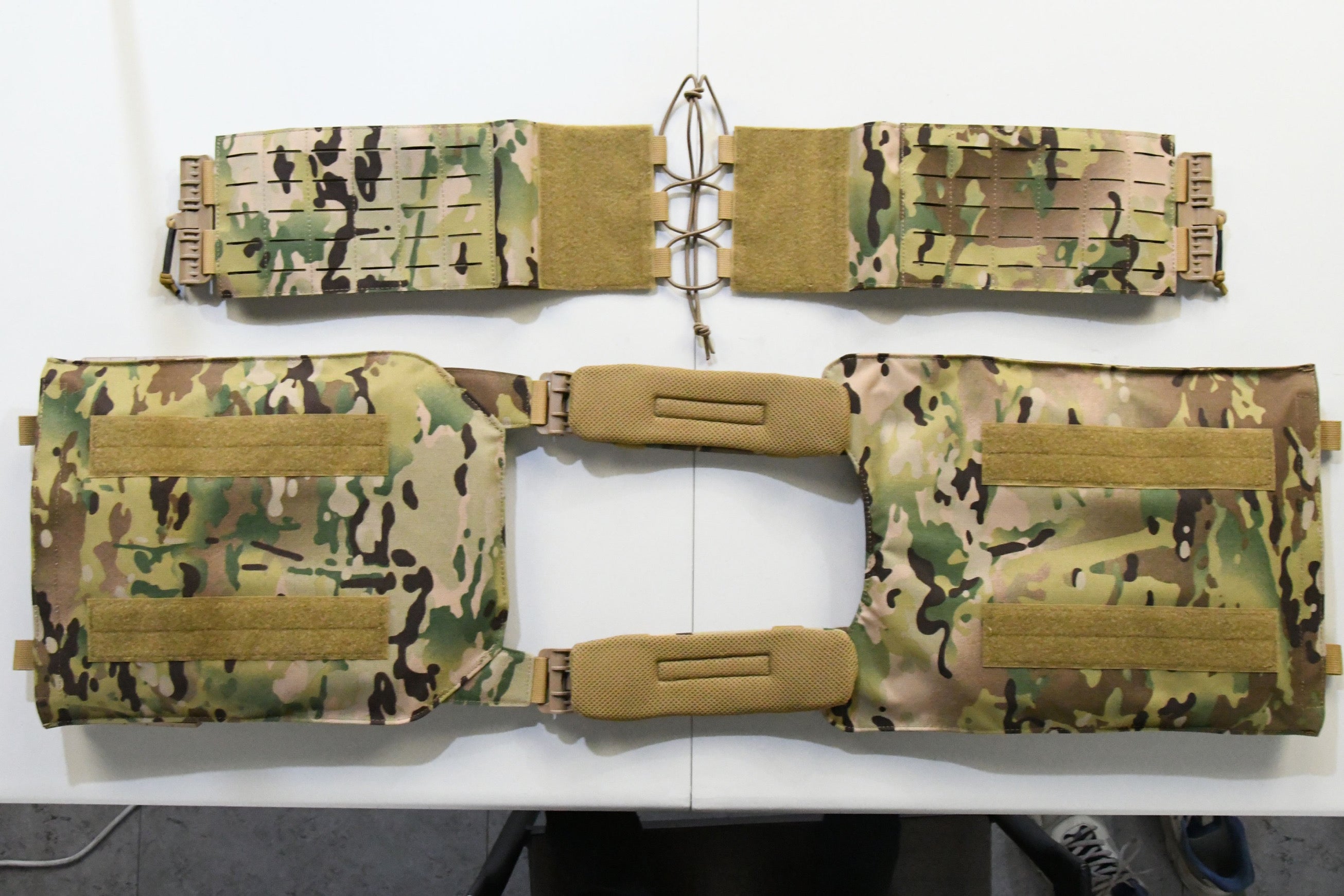 Redemption Tactical® "CRUSADER 2.0 XL” Plate Carrier Vest with Side Cummerbund