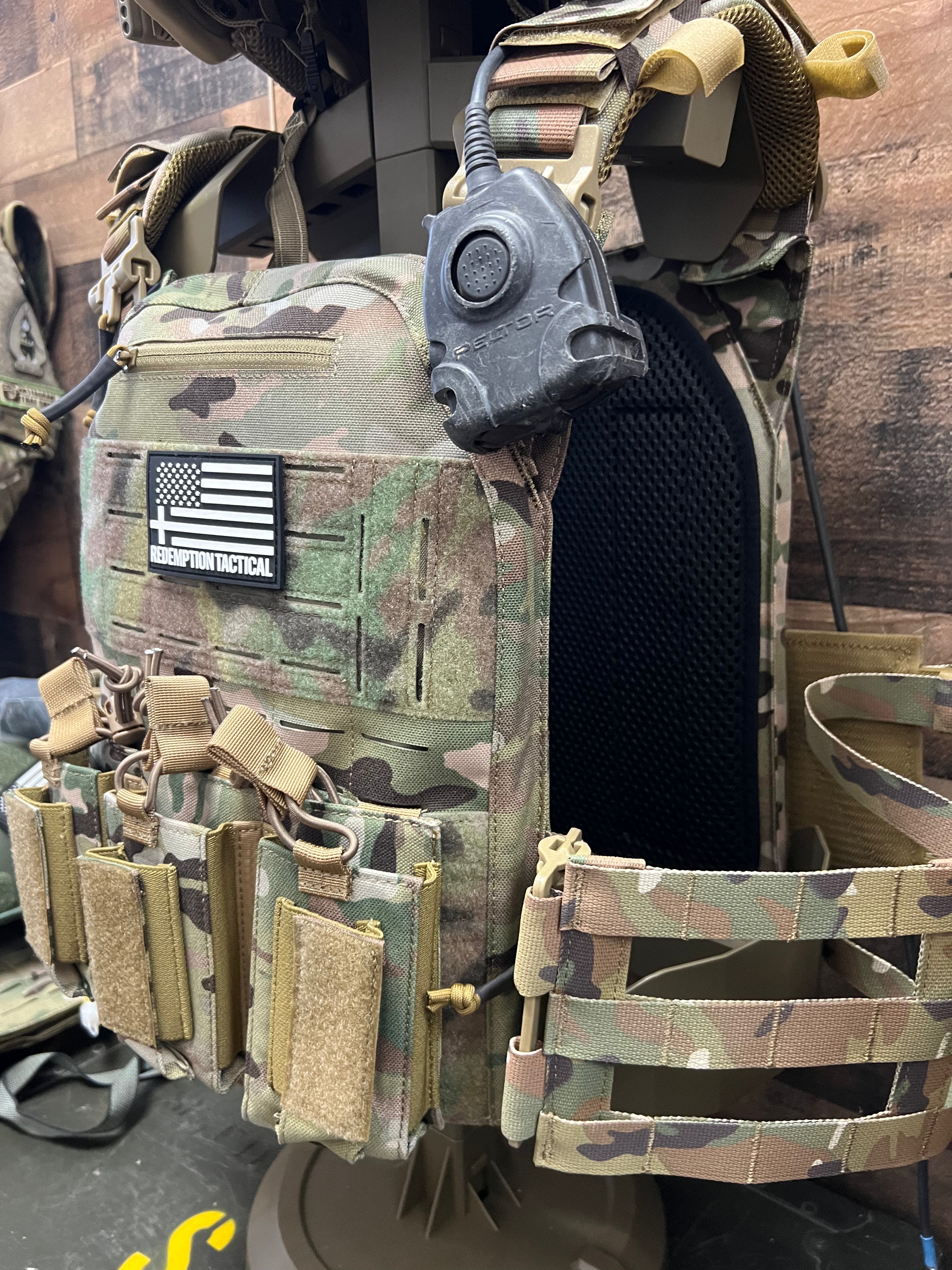 BIG BOY Crusader 2.0 XL Armor COMBO PACKAGE LIGHTWEIGHT LEVEL IV (2) XL Ceramic Front/Back Plates