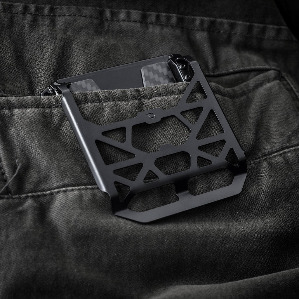 M1 CHASSIS CLIP
