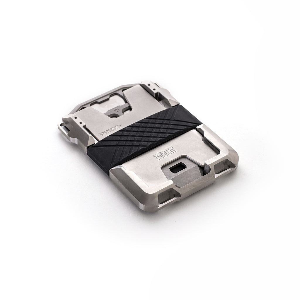 M1 MAVERICK™ TITANIUM TACTICAL WALLET