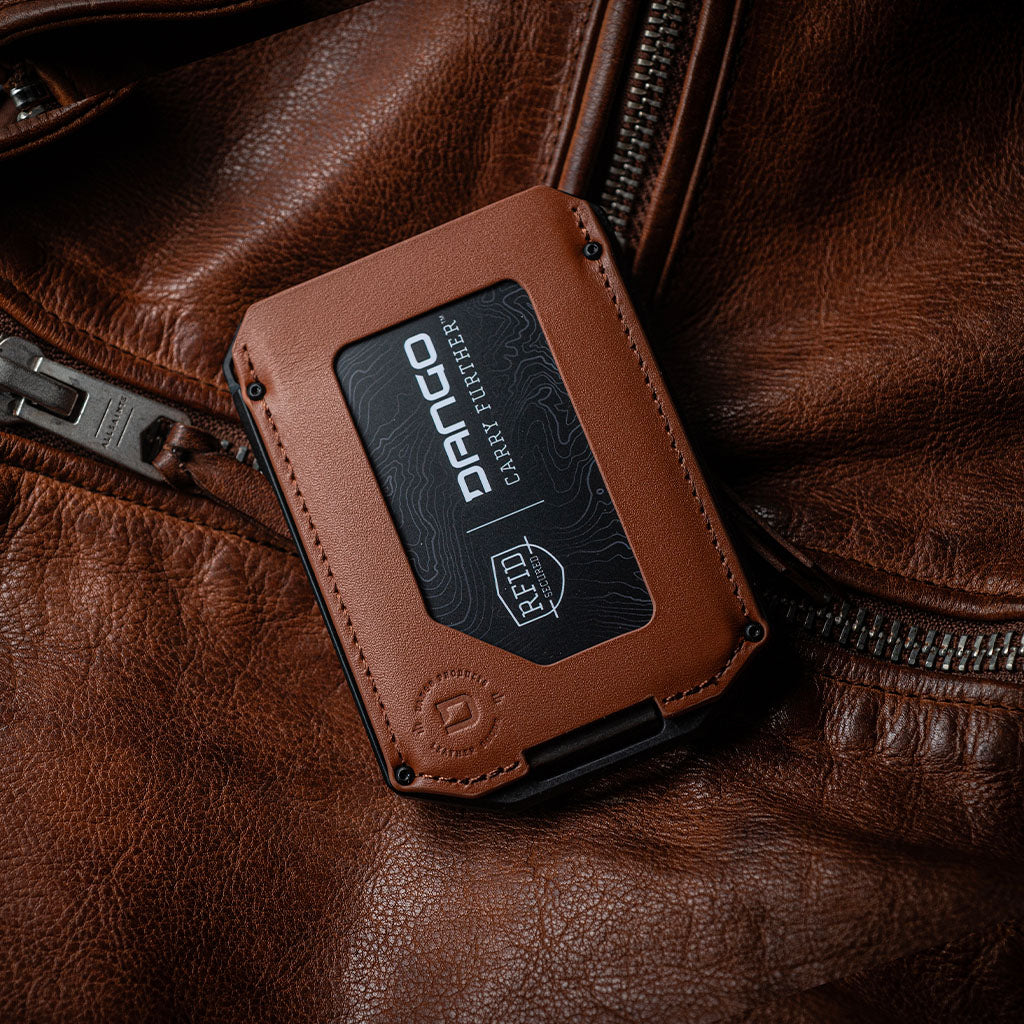 M4 MAVERICK™ RAIL WALLET with TITANIUM CLIP
