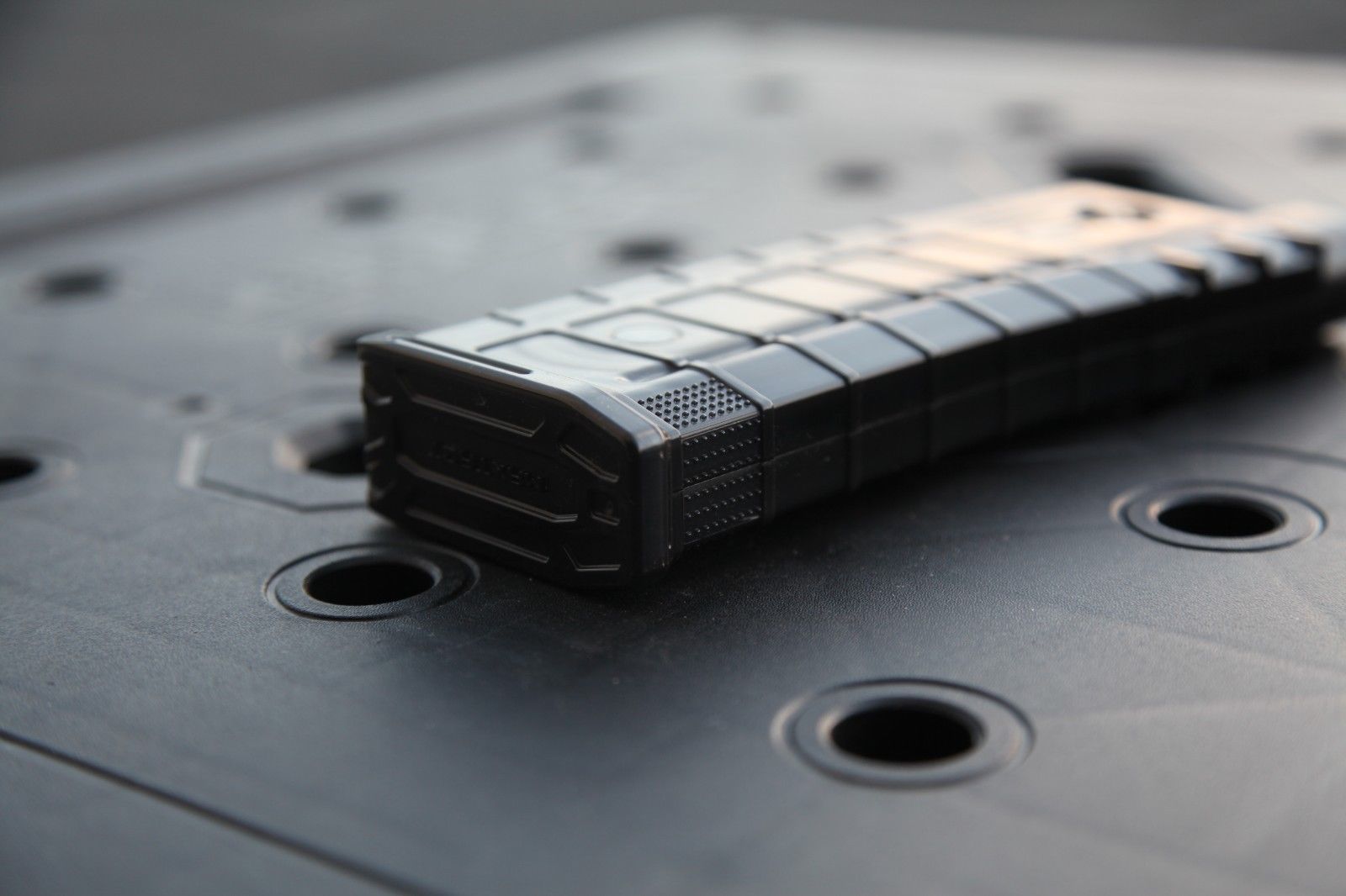 MAXTACT 18 Round magazine - Smoke Black - 2 each
