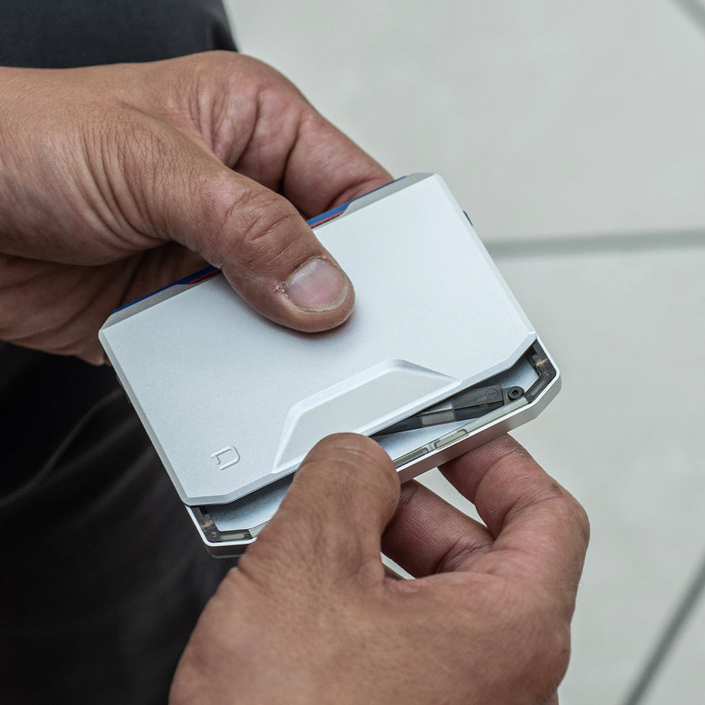 SK1 SLIDE KICK WALLET